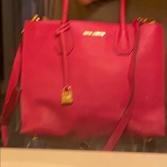 Satchel - Picture 6 of 7